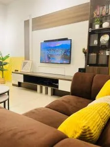 Cozy Retreat in Tiara Lakeview Ipoh by Iconique - Menglembu