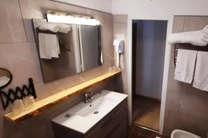Hotels Hotel Chastellares : photos des chambres