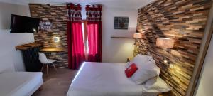 Hotels Hotel Chastellares : photos des chambres