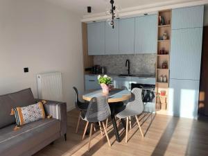 Blue Waves Apartament Trzęsacz z podgrzewanym basenem