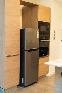 Capital M by BednBeyond Executive Serviced Apartment with Pool