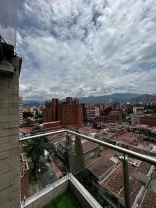 Apartamento 2BR Parqueadero y Piscina 502