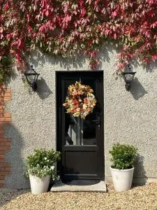 Old Farmhouse Annex - Lennaght