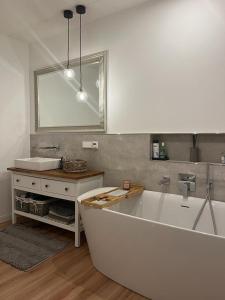 Private Apartment & rooms near fairground Hannover