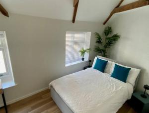 Newly renovated apartment in St Ives