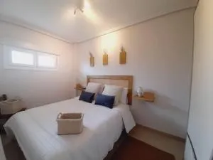 Coqueto apartamento con parking - Adal