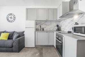 Patalavaca Beach, One Bedroom Apartment