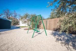 Holiday home with heated pool