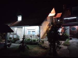 Vila Zvezdane večeri