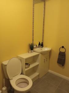 Apartment 2 at busy bee