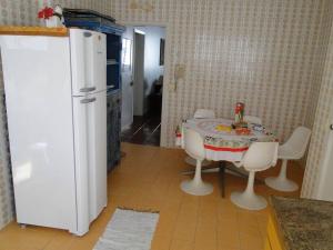 Ap Guaruja Piscina 8 pessoas Pitangueiras