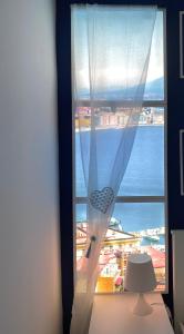 Ellebi Home - Appartamento Elegante e Luminoso a Napoli