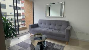 Bello apartamento a 2 cuadras de Unicentro