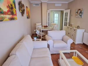 Precioso apartamento nuevo en Torreblanca Fuengirola, a 300m de la playa- piscina, gimnasio, sauna