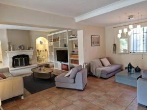 Villas Superbe Villa Golf Vedene avec Piscine : photos des chambres