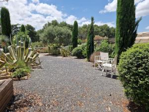 Villas Superbe Villa Golf Vedene avec Piscine : photos des chambres