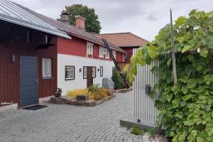 Idyllinen vanha navetta Vanhassa Raumassa - 劳马