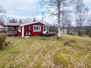 2 person holiday home in LEKERYD-By Traum