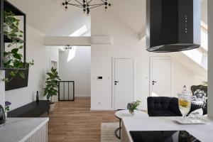 Marbello Apartment Wroclaw