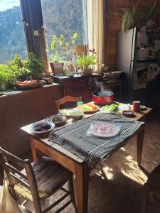 Maisons de vacances Grande YOURTE dans les jardins d-Amagaia : photos des chambres