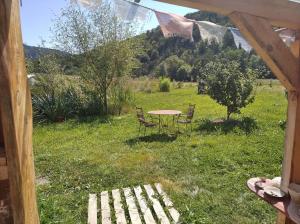 Maisons de vacances Grande YOURTE dans les jardins d-Amagaia : photos des chambres