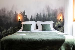 Hotels Hotel Restaurant Les Glycines : photos des chambres