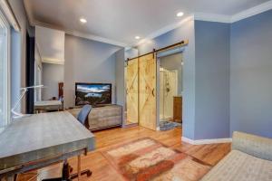 Elegant 6 Bed Sleeps 14 - Best for families w kids