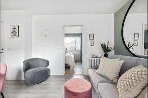 Reykjavík Center, King bed, 65" TV with Netflix