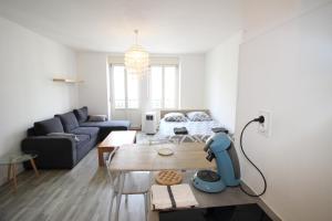 Chez Simon - Verdun Centre - Studio - 1 LIT et canapé convertible - Internet et TV - 4 personnes - Géré par Presta-ZenServices