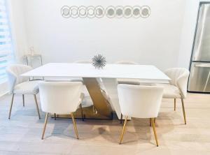 Luxurious 3BDR Penthouse with Private Rooftop Capitol and Monument Views Near Popular H Street Corridor Free Parking and Cancellation