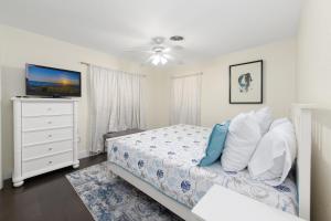 Sunny - Pool - Close to Beach - Fishing - Boat Ramp