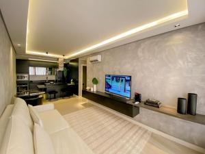 Jurere Internacional 2 Suites Lindo Completo