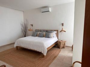 Luxury Beach Front 3Br Condo