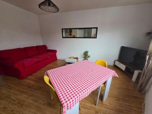 Appartement vue sur château fort de Lourdes