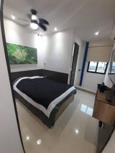 55-9B Hermoso moderno y completo apartamento