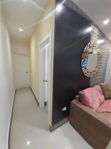 55-9B Hermoso moderno y completo apartamento