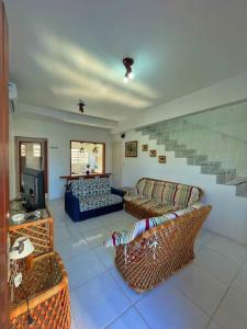 Sobrado a 50 metros do Mar!