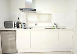 AREX Hongik station 3min