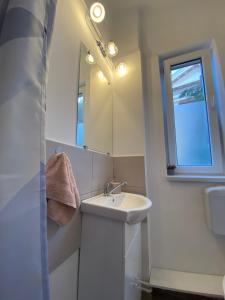 Sunshine Central Apartment