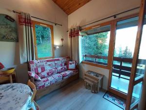 Appart. 3 Pièces Mezzanine - Proche Pistes - Crève Coeur - FR-1-356-503