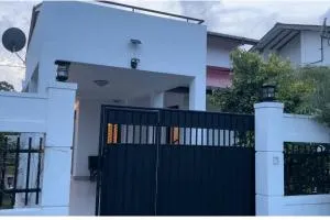 Ultra Modern 3 Bedroom Villa - Opatha