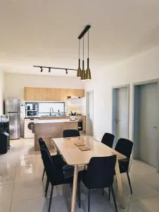 Casa Rosa - Midlands