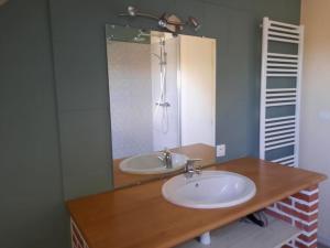 Maisons de vacances Gite rural LES VAUX CHEZ GERARD : photos des chambres