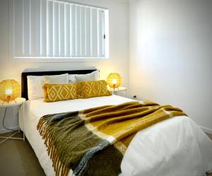 Adorable Modern 4 Br House WiFi & Parking