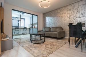 Hills Residence Premium Apartment in Pallady