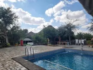 مزرعه سد شوكه - Shouka Dam Farm - Adh Dhayd