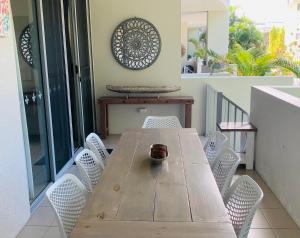 Strand to Stadium - Perfect central location in Townsville City