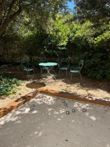 Villas L'Oustau de la Colline - Villa avec piscine privee chauffee 12 personnes au coeur du Luberon : photos des chambres