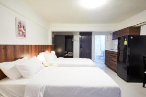 Day Dream Apartments