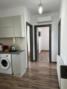 Studios & Apartments Palas by Glam at Lazar Towers